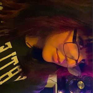 Meet your Posher, Analisa